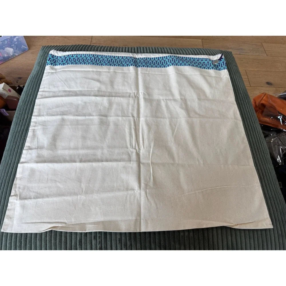 Tory Burch Logo Drawstring Pouch Bag Dust‎ Bag White Blue MCM Pattern